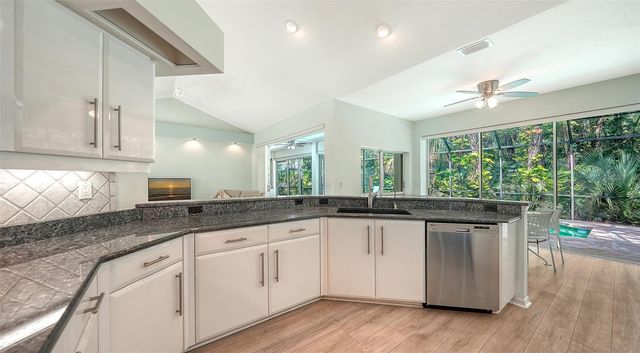 2929 SANDRINGHAM PLACE, Sarasota, FL 34235