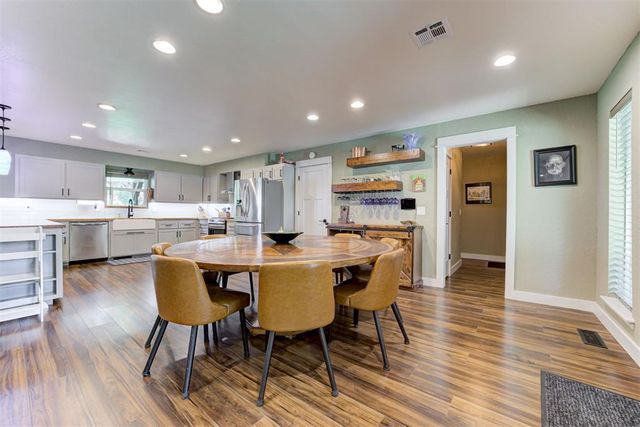 1108 Mesa Trail, Edmond, OK 73025