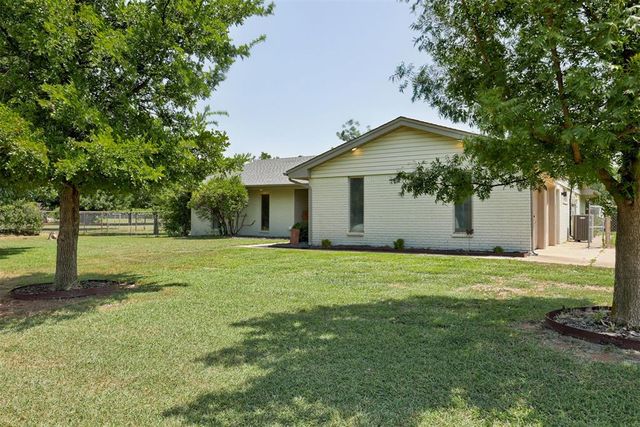 1108 Mesa Trail, Edmond, OK 73025