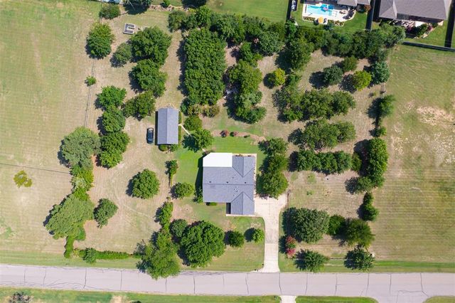 1108 Mesa Trail, Edmond, OK 73025