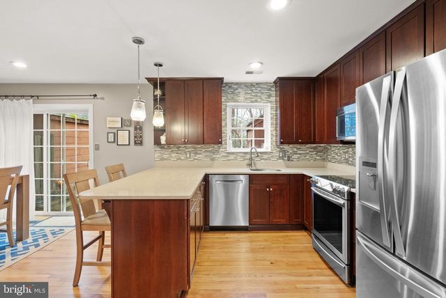 5528 FALMEAD RD, Fairfax, VA 22032