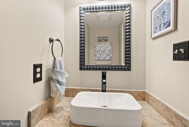 5528 FALMEAD RD, Fairfax, VA 22032