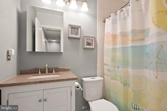 5528 FALMEAD RD, Fairfax, VA 22032