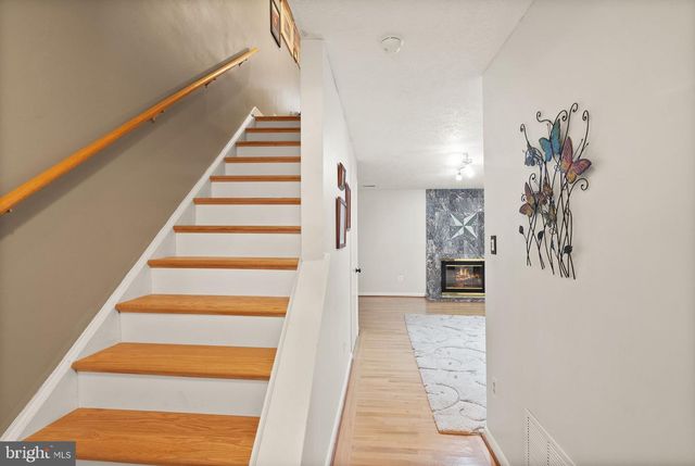 5528 FALMEAD RD, Fairfax, VA 22032