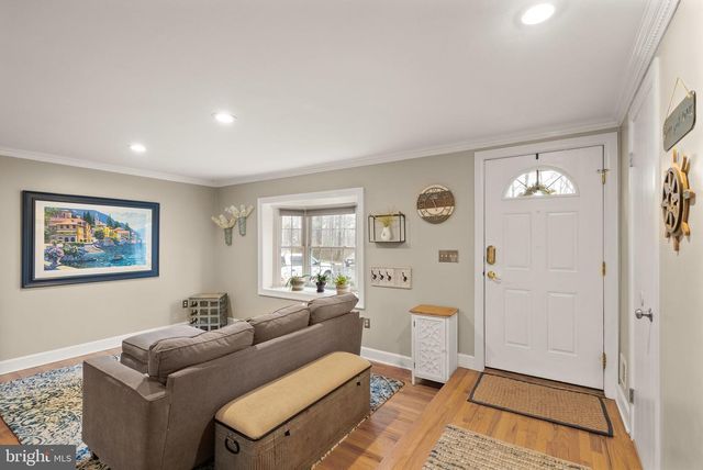 5528 FALMEAD RD, Fairfax, VA 22032