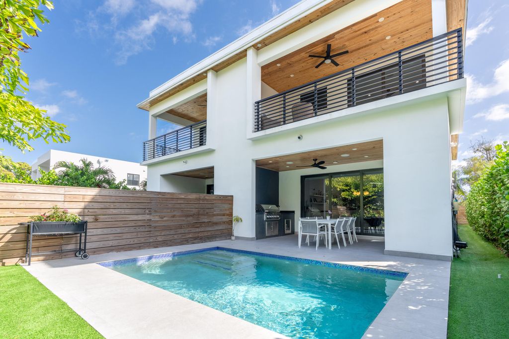 1123 NE 12th Avenue Unit A, Fort Lauderdale, FL 33304