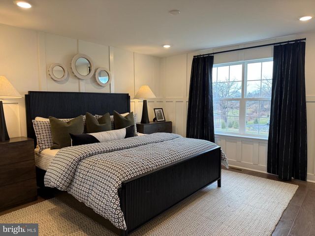 113 FRED CLARK DR, Pennington, NJ 08534