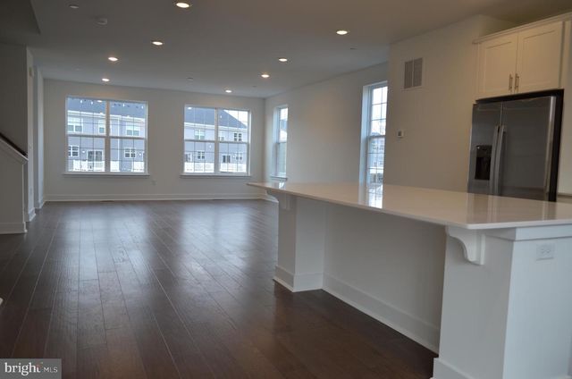 113 FRED CLARK DR, Pennington, NJ 08534