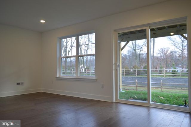 113 FRED CLARK DR, Pennington, NJ 08534