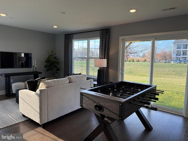 113 FRED CLARK DR, Pennington, NJ 08534