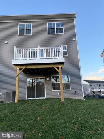 113 FRED CLARK DR, Pennington, NJ 08534