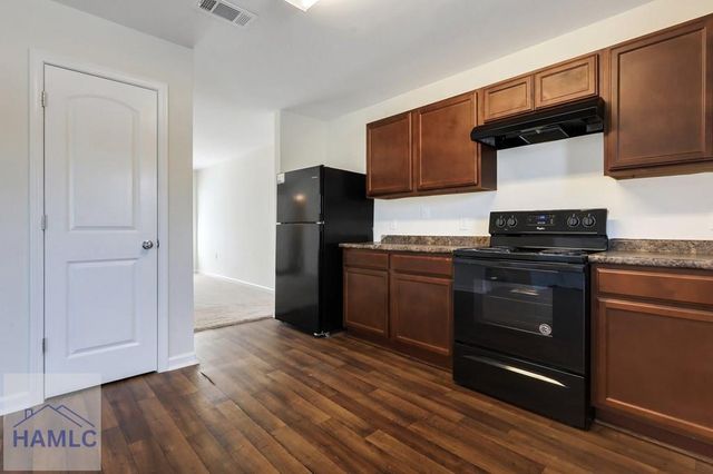 307 Lumpkin Lane, Hinesville, GA 31313