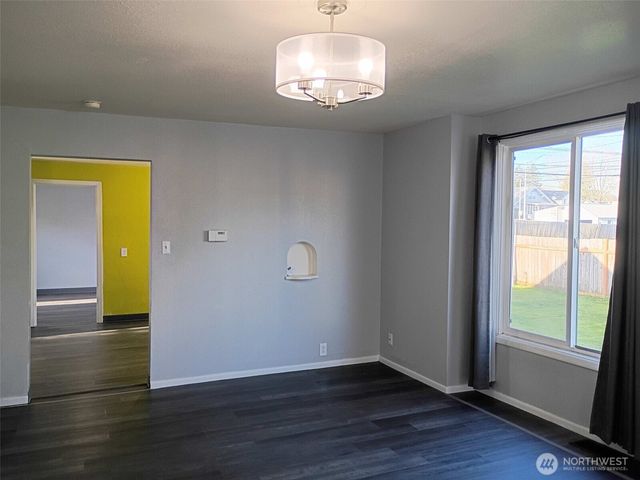 4812 Yakima Ave, Tacoma, WA 98408