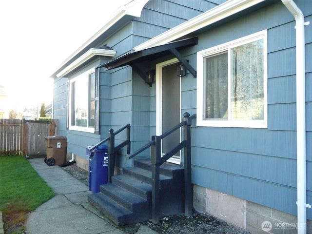 4812 Yakima Ave, Tacoma, WA 98408