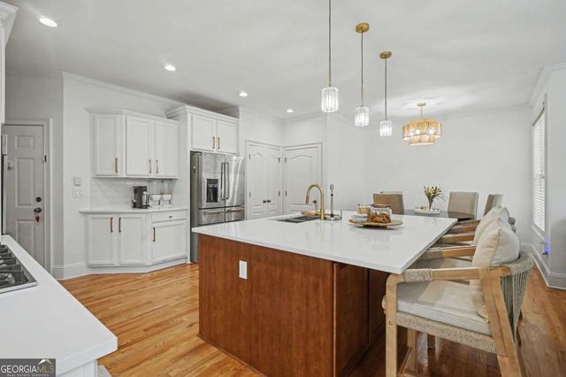 5028 Stefan Ridge Way, Buford, GA 30519