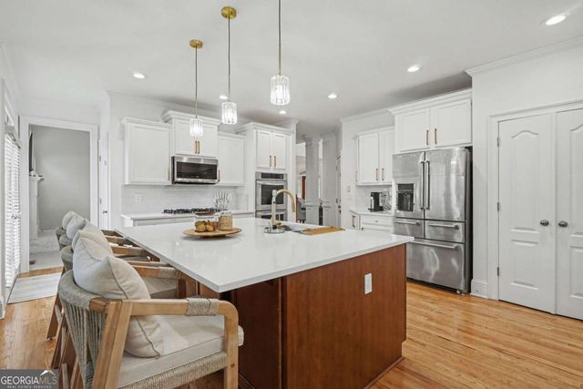 5028 Stefan Ridge Way, Buford, GA 30519
