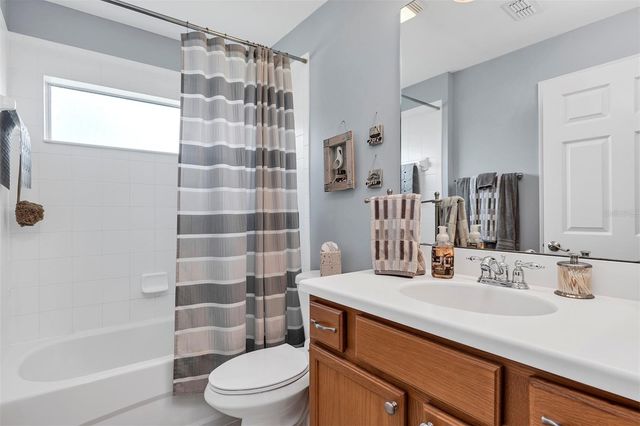 4401 POPLAR GROVE COURT, Leesburg, FL 34748