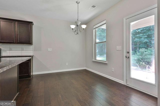 240 Stillwood Drive, Newnan, GA 30265