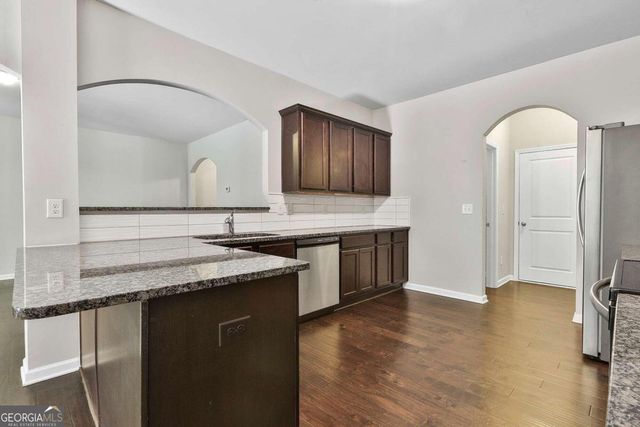240 Stillwood Drive, Newnan, GA 30265