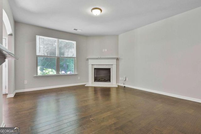 240 Stillwood Drive, Newnan, GA 30265