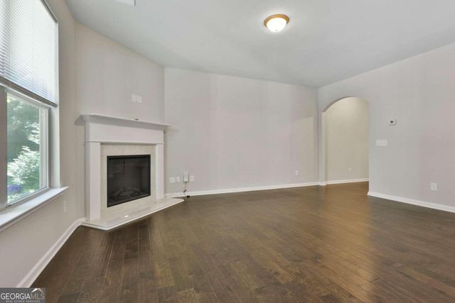 240 Stillwood Drive, Newnan, GA 30265