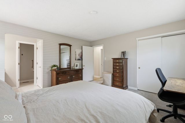 624 Colbarn Drive, Fishers, IN 46038