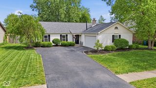 624 Colbarn Drive, Fishers, IN 46038