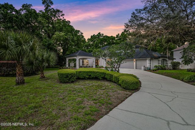 1611 PEBBLE BEACH Boulevard, Green Cove Springs, FL 32043