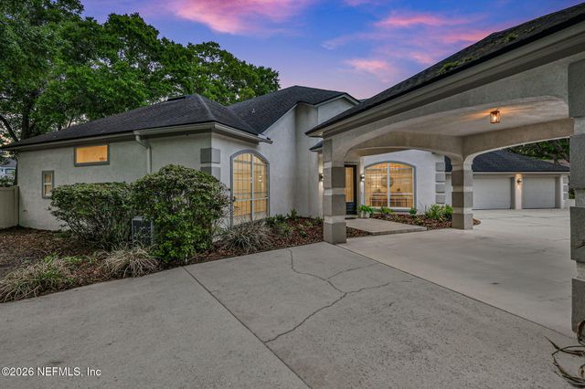 1611 PEBBLE BEACH Boulevard, Green Cove Springs, FL 32043