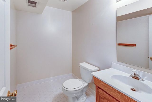 8810 TELEGRAPH CROSSING CT, Lorton, VA 22079