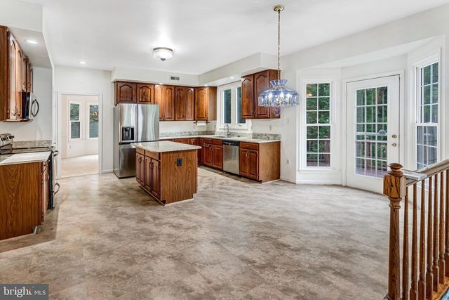 8810 TELEGRAPH CROSSING CT, Lorton, VA 22079