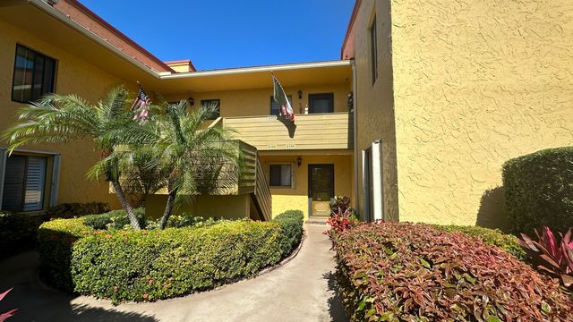 5355 SE Miles Grant Road 209, Stuart, FL 34997