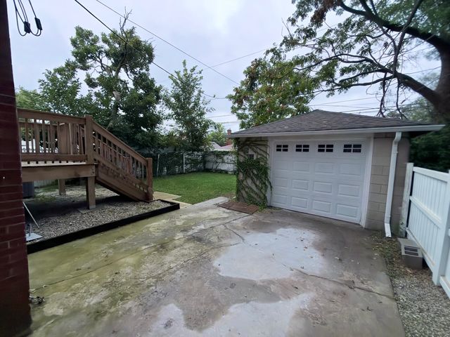 122 Warren Street, Calumet City, IL 60409
