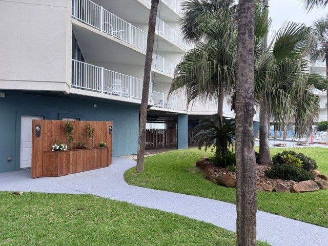 800 SANDCASTLE Dr 131, Port Aransas, TX 78373