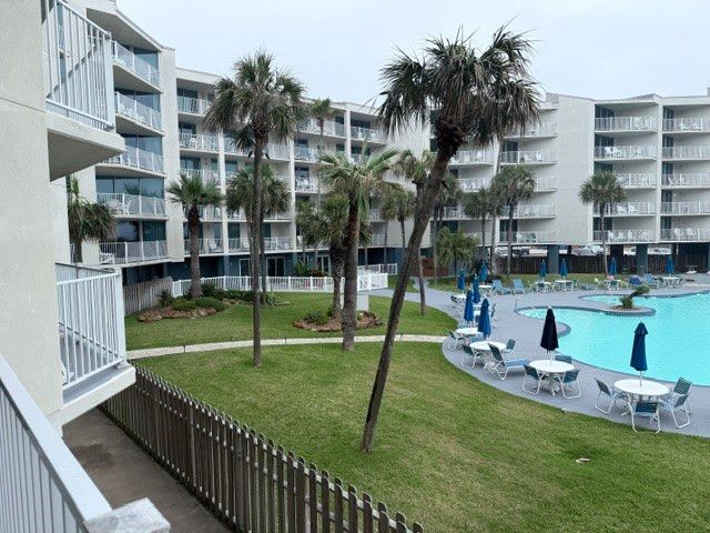 800 SANDCASTLE Dr 131, Port Aransas, TX 78373