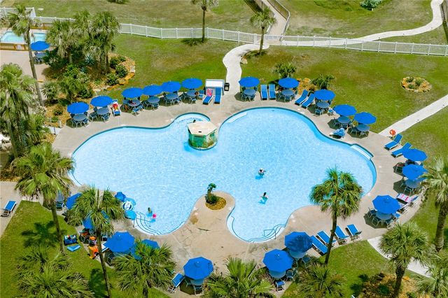 800 SANDCASTLE Dr 131, Port Aransas, TX 78373