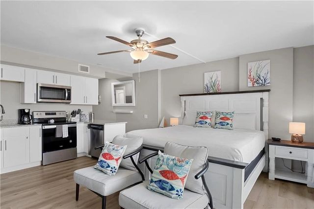 800 SANDCASTLE Dr 131, Port Aransas, TX 78373