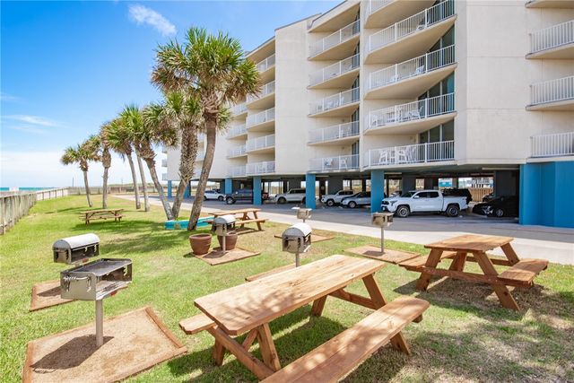 800 SANDCASTLE Dr 131, Port Aransas, TX 78373