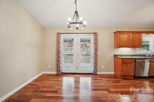 210 S River Glen Drive, Morganton, NC 28655