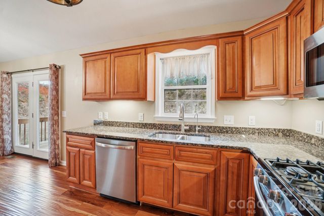 210 S River Glen Drive, Morganton, NC 28655