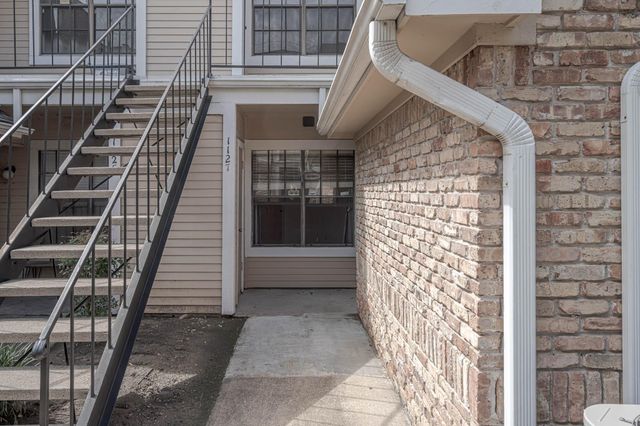 2300 Old Spanish 1127, Houston, TX 77054