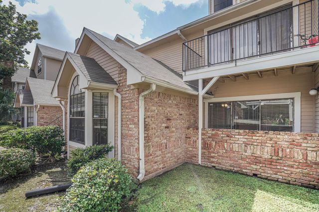 2300 Old Spanish 1127, Houston, TX 77054