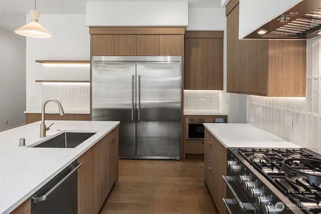 1255 169th Avenue NE, Bellevue, WA 98008