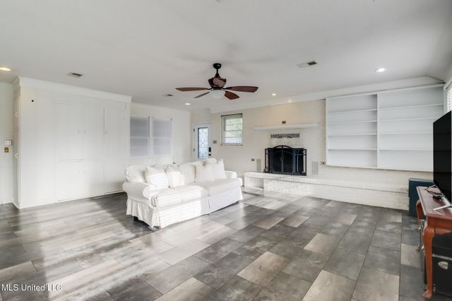 4464 Kendall Circle, Gulfport, MS 39507