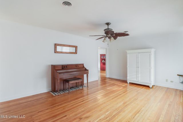 4464 Kendall Circle, Gulfport, MS 39507