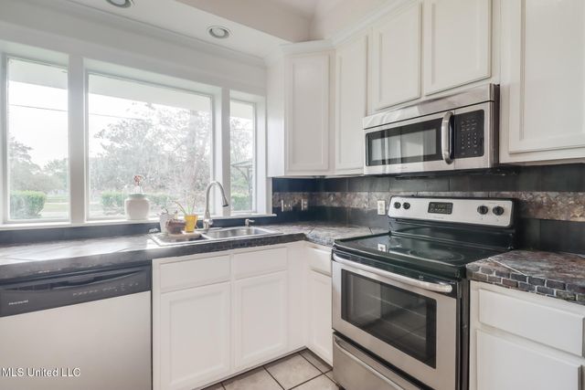 4464 Kendall Circle, Gulfport, MS 39507