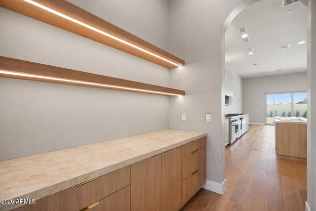 13851 N 74TH Avenue, Peoria, AZ 85381