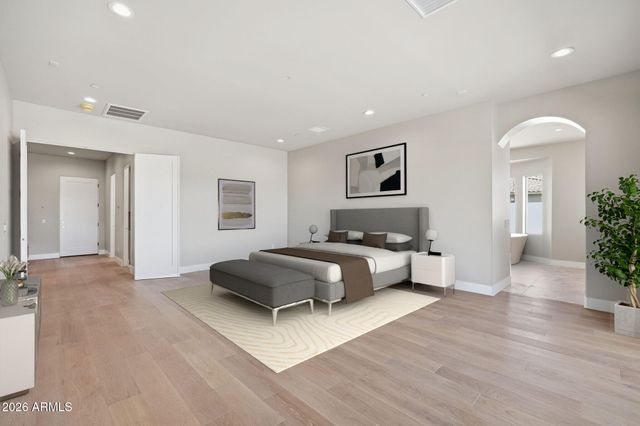 13851 N 74TH Avenue, Peoria, AZ 85381