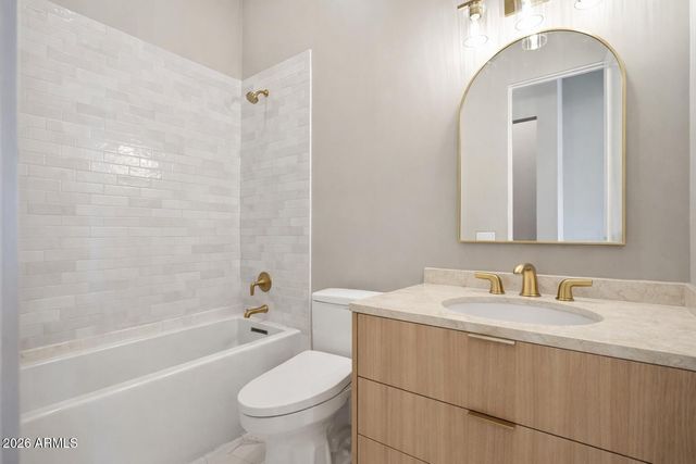 13851 N 74TH Avenue, Peoria, AZ 85381