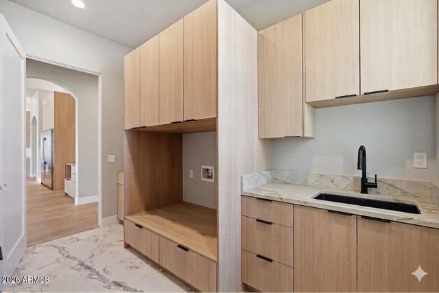 13851 N 74TH Avenue, Peoria, AZ 85381